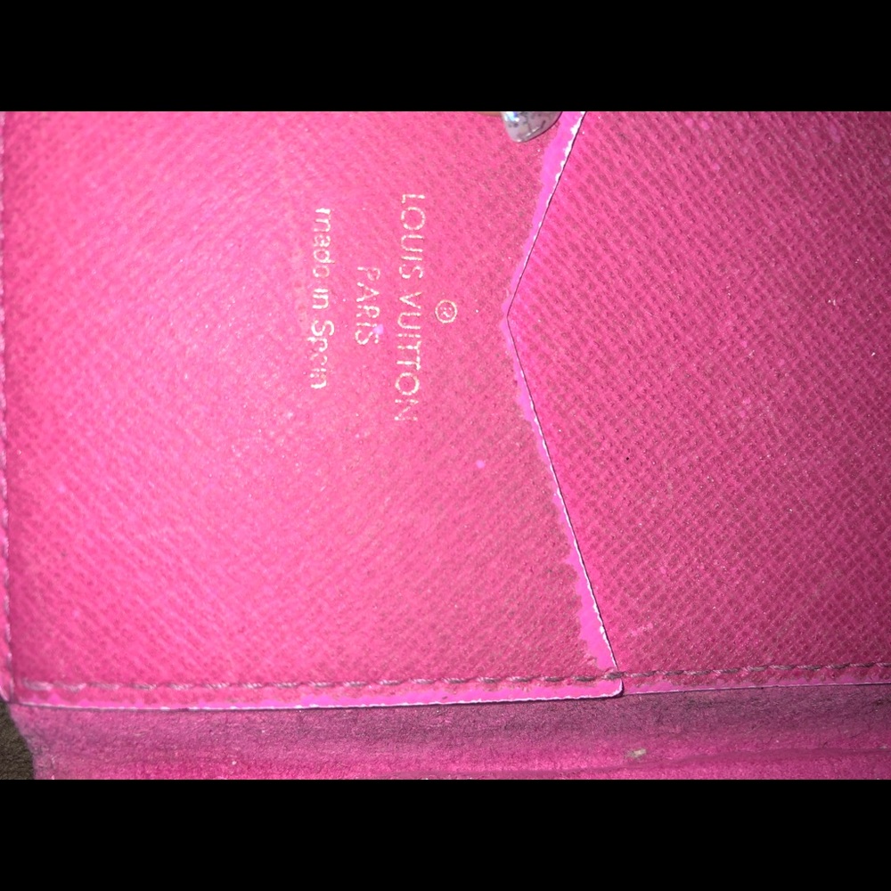 Louis Vuitton Iphone 8plus - Picture 7 of 8